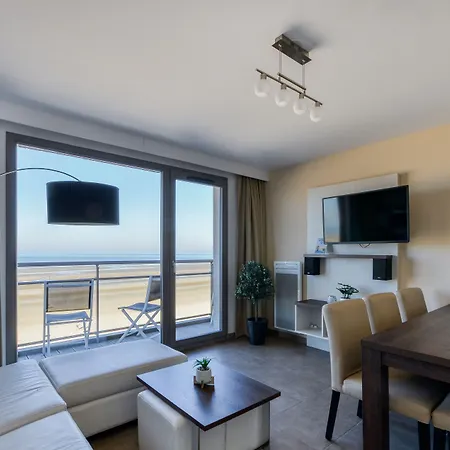 Apartmanhotel Evancy Etoile De 3*